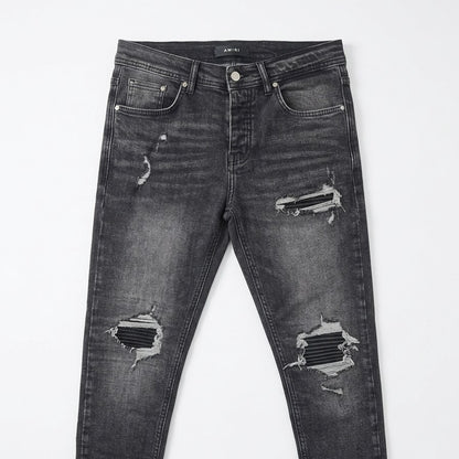 T Amiri