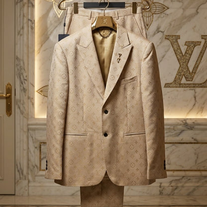 Suit LV - 5 (1).jpg
