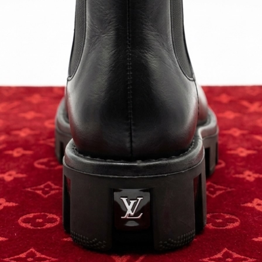 shoes LV 2 - 9005 (2).jpg